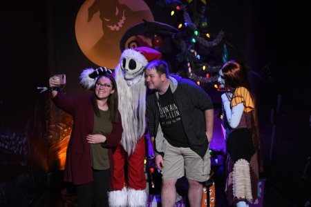 2023-12-22 - Magic Kingdom Park - Town square theater.jpeg