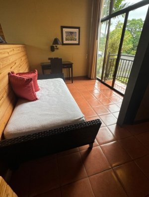113_hotel.jpg
