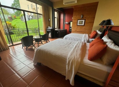 114_hotel.jpg