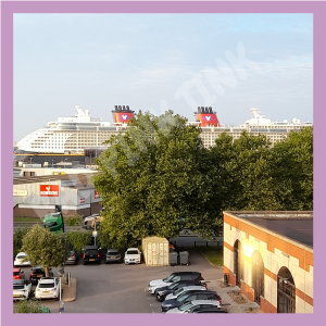 dream sail in daylight.png