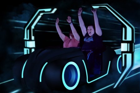 2024-05-09 - Magic Kingdom Park - Tron lightcycle  run_3.jpeg