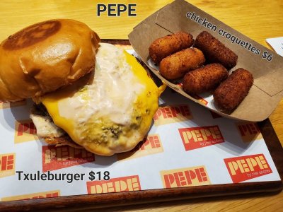 Pepe burger.jpg