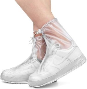 water shoes.jpg