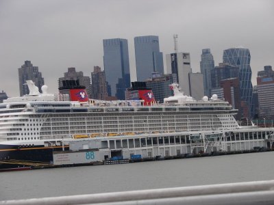 Disney Fantasy NYC - 03-01-12 013.JPG