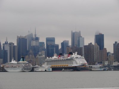 Disney Fantasy NYC - 03-01-12 007.JPG