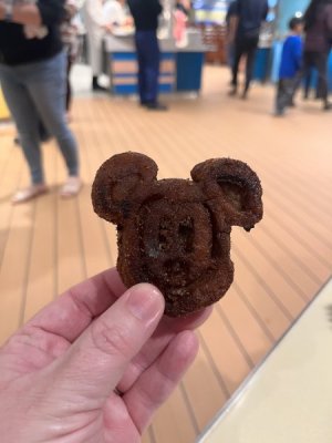 churro waffles.jpeg