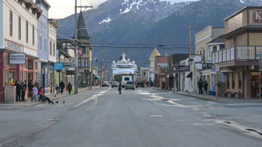 skagway street.JPG