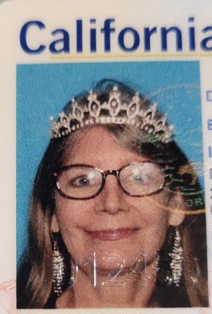 tiara dl pic.jpg