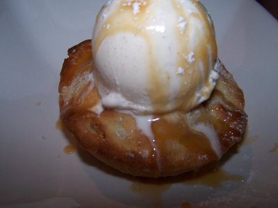 liberty tree-caramel apple tart.JPG
