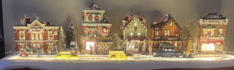 dept56xmasstory.jpg