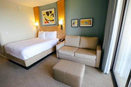 baylaketowerreview-43-1080x720.jpg