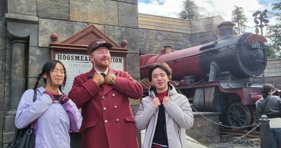 hogwarts station.jpg