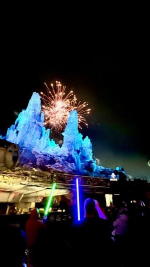 DL Galaxy's Edge.jpg