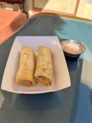 Cheeseburger spring rolls.jpeg Cheeseburger spring rolls.jpeg