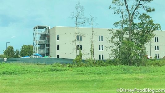 walt-disney-world-star-wars-galactic-starcruiser-star-wars-hotel-construction-update-september-4.jpg