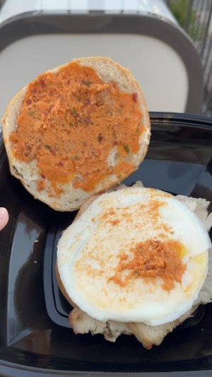 Bagel sandwich.jpeg