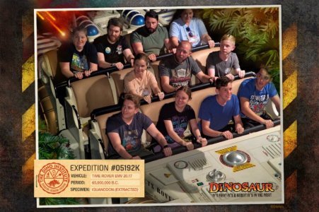 2024-11-20 - Disneys Animal Kingdom Park - Dinosaur.jpeg