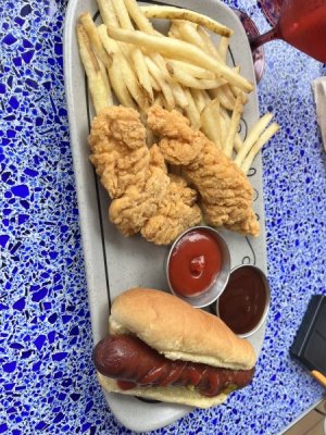 Kari Lunch.jpeg