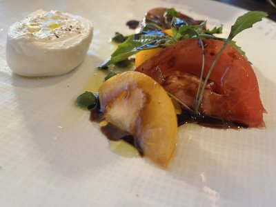 tomato caprese.jpeg