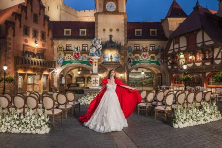 disney-snow-white-wedding-gown.jpg