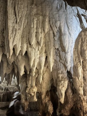 Lakes cave.jpeg