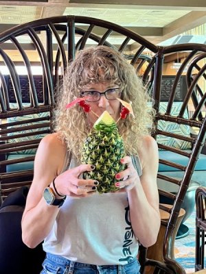 pineapple.jpg