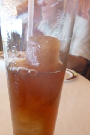 brunch iced tea cubes fantasy 2017 P1120645 1500.jpg