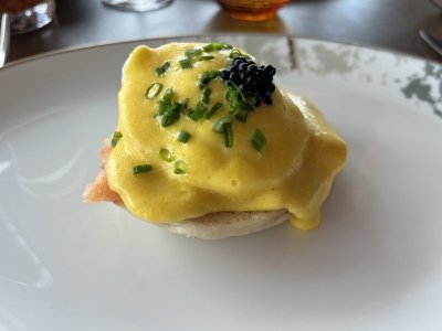 Palo salmon eggs benedict.jpeg
