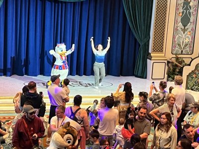 dance party daisy.jpeg