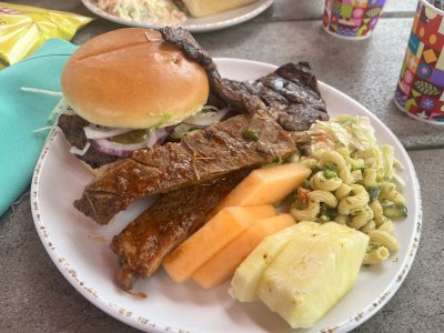 Castaway Bill lunch.jpeg