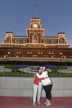 2025-01-25 - Magic Kingdom Park - Main street train station_3.jpeg 2025-01-25 - Magic Kingdom Park - Main street train station_3.jpeg