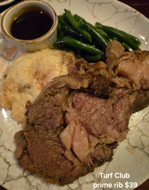 Turf Club prime rib.jpg