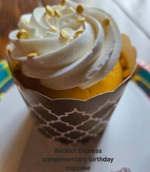 Backlog bday cupcake.jpg