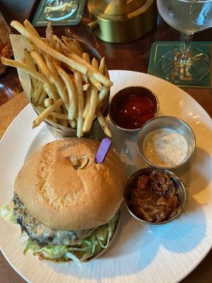 GF Burger Hearthstone.jpg
