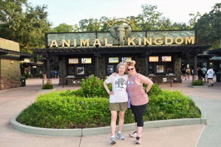 2025-06-06 - Disneys Animal Kingdom Park - The oasis_7.jpeg