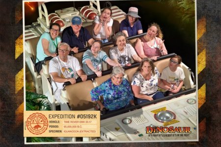 2025-06-06 - Disneys Animal Kingdom Park - Dinosaur.jpeg