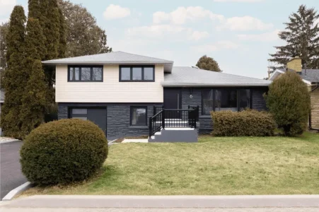 Dundas-Home-Renovation_Exterior-Facade.webp