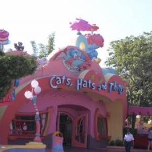 Random Universal shots