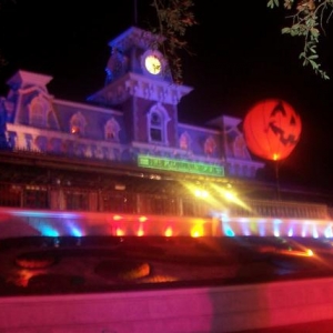 Train Station lighting effect. MNSSHP 10/1/04