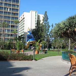 Entrance to Disneyland Hotel