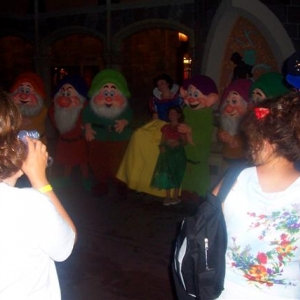 Snow White and all 7 Dwarves out for MNSSHP.