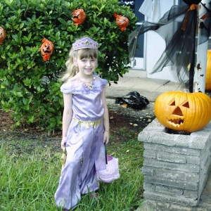 Daisy as Jasmine 2004