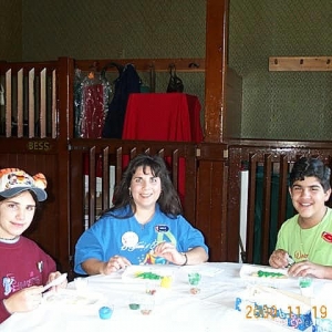 Decorating Cookies @ Disneyland