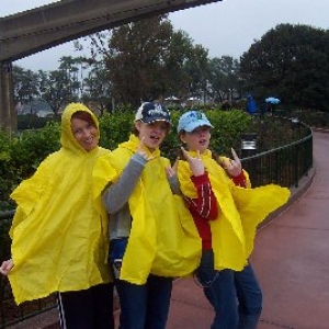 A Wet Crimbo Day in Epcot