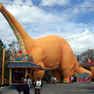 Dino.