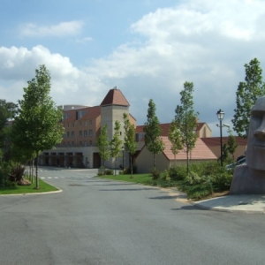 Explorers Hotel