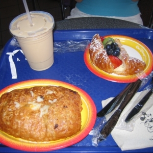 epcotbreakfast_resize