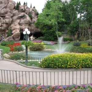 Disney3-07d_127_Small_