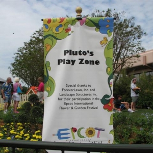 Disney3-07d_207_Small_