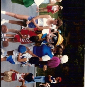 Copy_of_Disney_1983_trip_resized